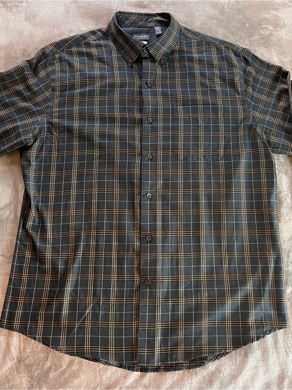 Van Heusen Flex Classic Fit Men's Olive Plaid Button-Up Shirt
